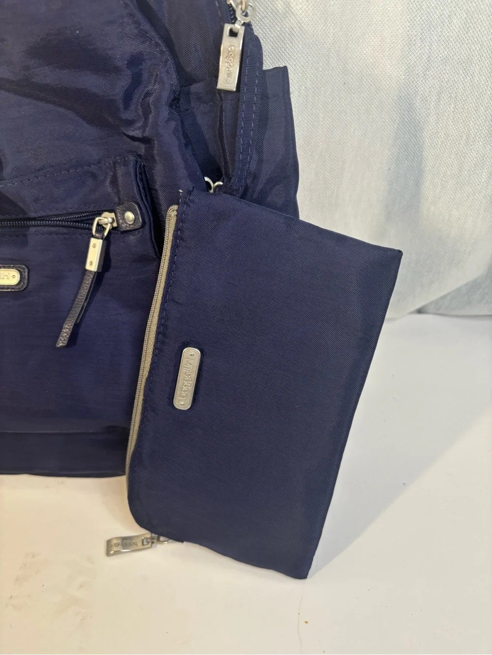 Baggalini NWT Navy Blue Backpack - Everyday Travel Bag